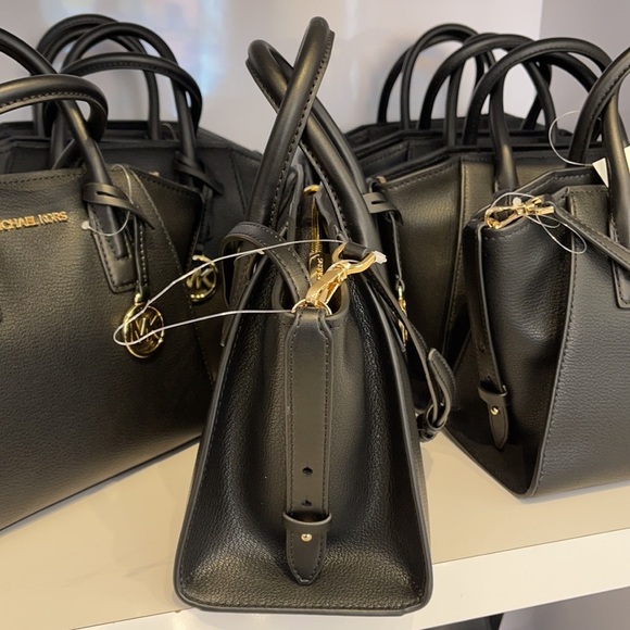 Michael Kors Avril Small Satchel Crossbody Black - Picture 6 of 15